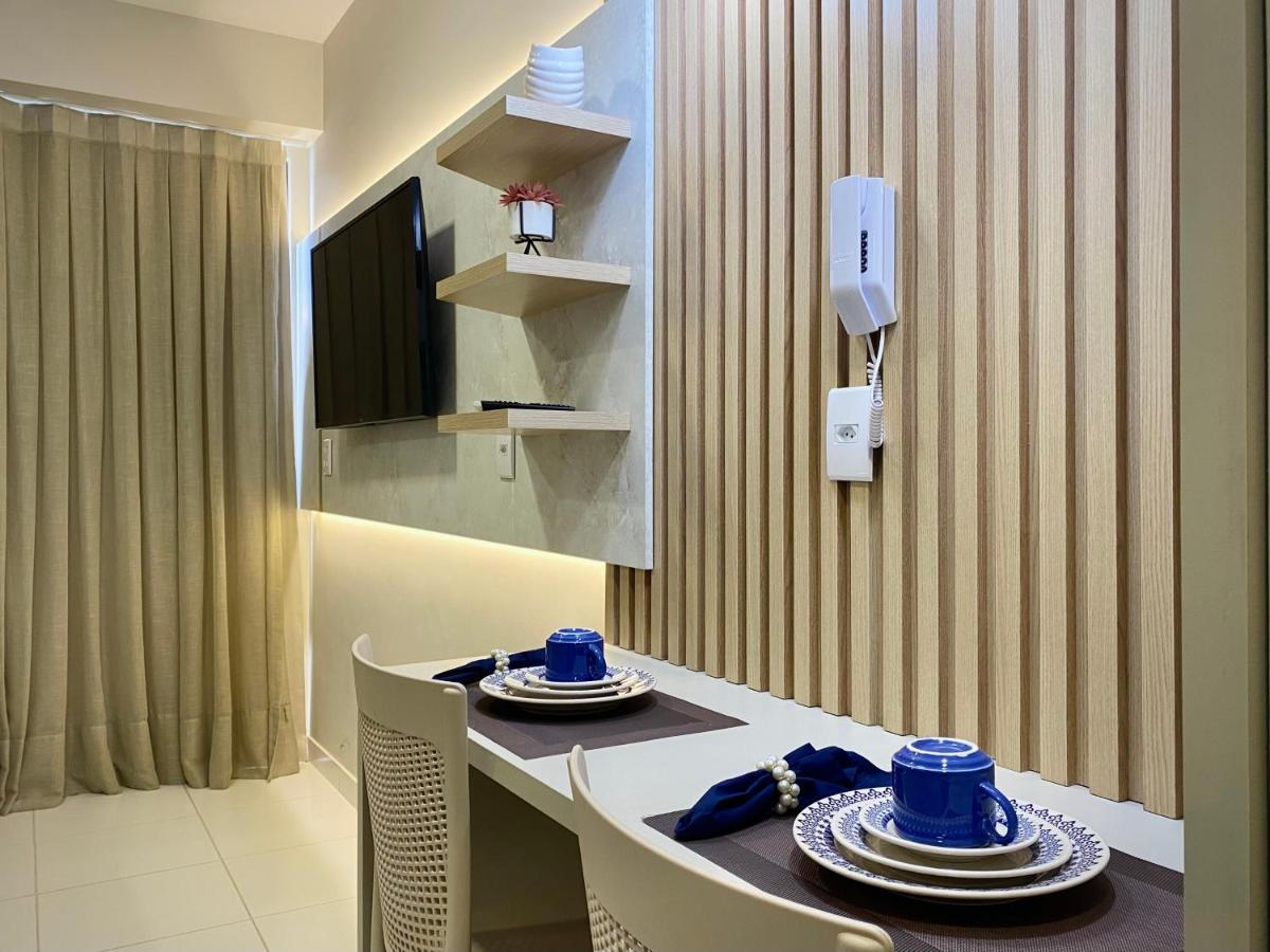 Flat Luxuoso Com Vista A Piscina-muro Alto, *