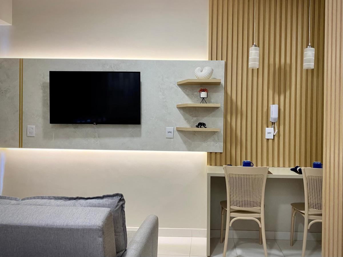 Apartamento Flat Luxuoso Com Vista A Piscina-muro Alto,